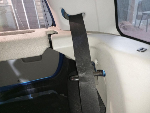 CINTURON SEGURIDAD TRASERO IZQUIERDO Ford FIESTA (CBK) 