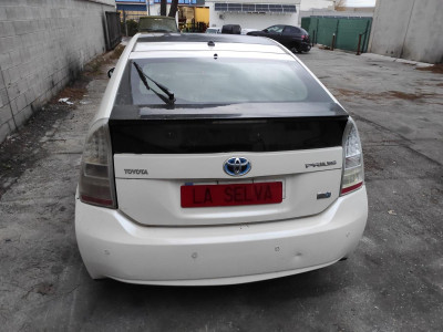 TOYOTA PRIUS (ZVW30)