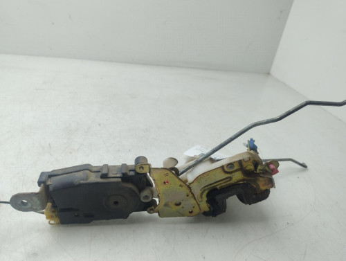 CERRADURA PUERTA DELANTERA DERECHA SUBARU FORESTER (S10/SF) 