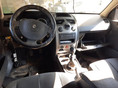  RENAULT MEGANE II CLASSIC BERLINA 