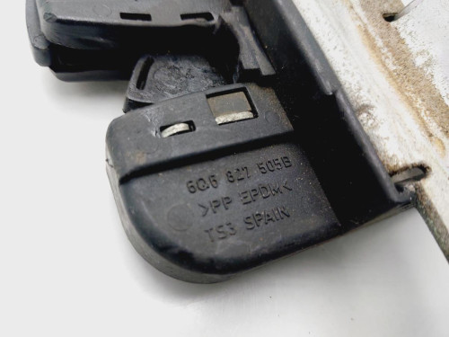 CERRADURA MALETERO / PORTON VOLKSWAGEN POLO IV (9N3) 
