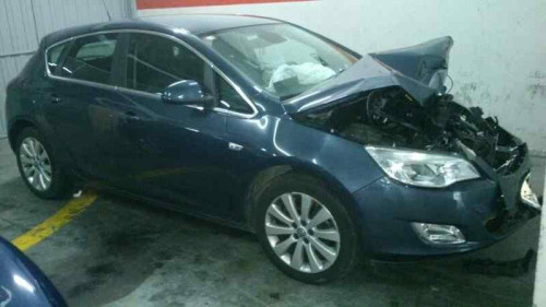  OPEL ASTRA J BERLINA 5P 