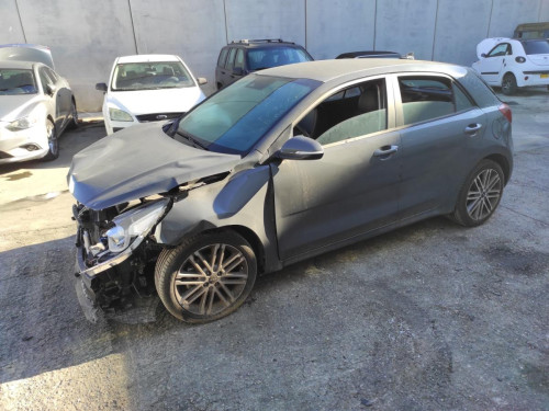 KIA RIO (YB) — vehículo donante para recambios 