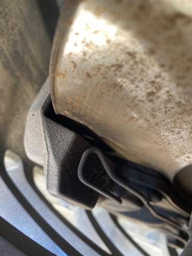PINZA DE FRENO DELANTERA IZQUIERDA VOLKSWAGEN PASSAT BERLINA (3C2) 