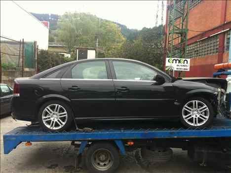  OPEL VECTRA C BERLINA 