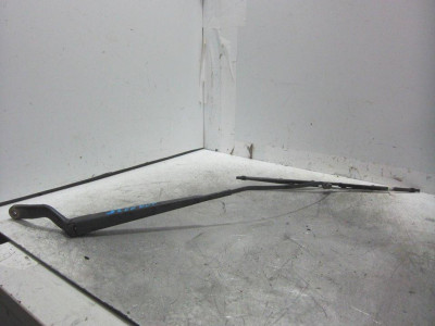 BRAZO LIMPIA DELANTERO DERECHO, FORD, FIESTA (CBK)