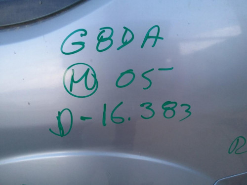  FORD FOCUS BERLINA (CAP) 