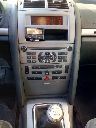  PEUGEOT 407 