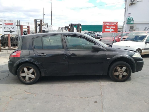 RENAULT MEGANE II BERLINA 5P — автомобиль-донор на запчасти 