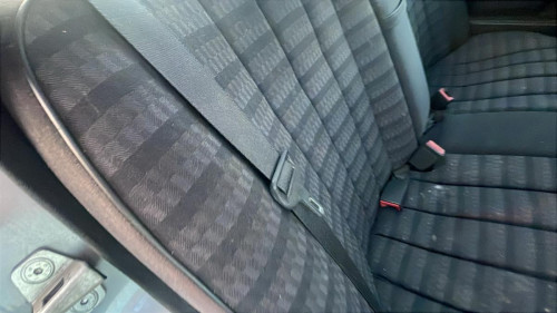 CINTURON SEGURIDAD TRASERO DERECHO Mercedes-Benz 190 (BM 201) 