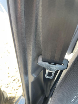 CINTURON SEGURIDAD DELANTERO DERECHO