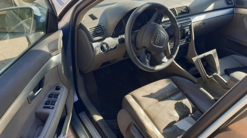  AUDI A4 BERLINA (8E) 