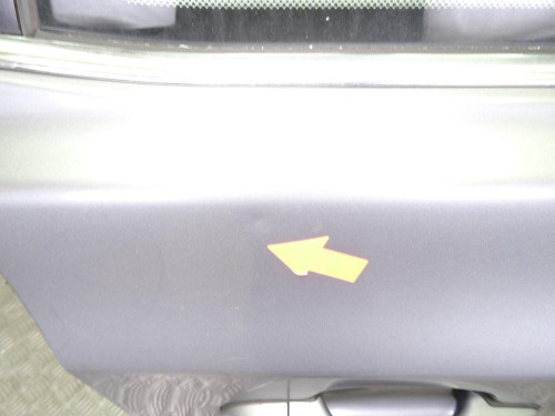 PUERTA TRASERA DERECHA de segunda mano