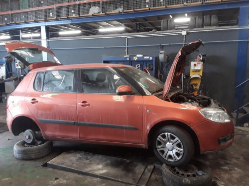 SKODA FABIA (5J2) — vehículo donante para recambios 