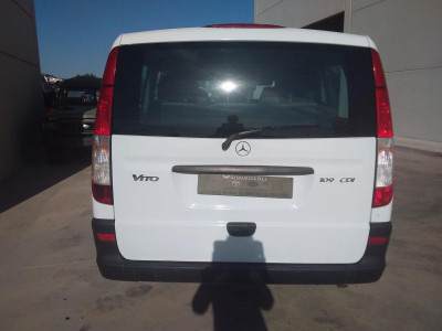 MERCEDES-BENZ VITO KOMBI (639)