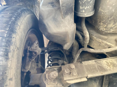 BRAZO SUSPENSION TRASERO IZQUIERDO