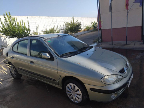  Renault Megane I Fase 2 Berlina (BA0)(1999->) SIN IDENTIFICAR 