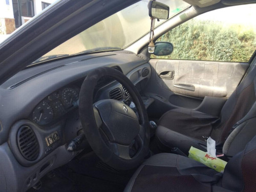  Renault Megane I Fase 2 Berlina (BA0)(1999->) SIN IDENTIFICAR 