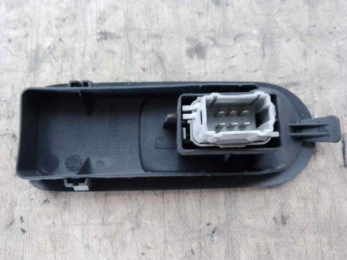 MANDO ELEVALUNAS DELANTERO DERECHO RENAULT SCENIC II (JM) 