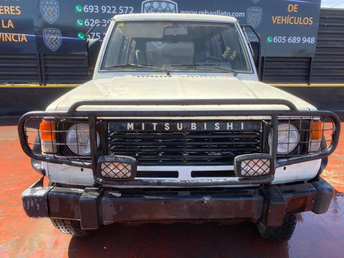  MITSUBISHI MONTERO (L040) 