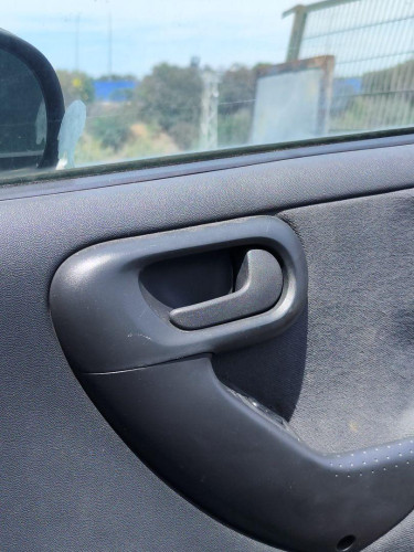 MANETA INTERIOR DELANTERA DERECHA Opel CORSA C 