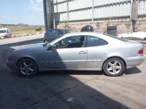  MERCEDES-BENZ CLK (BM 208) COUPE 