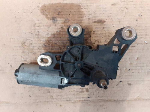  MOTOR LIMPIA TRASERO 