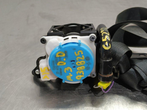  CINTURON SEGURIDAD DELANTERO DERECHO Mazda 3 BERLINA / SEDÁN (BM/BN) 