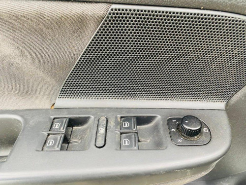  VOLKSWAGEN GOLF V (1K1)(10.2003) 