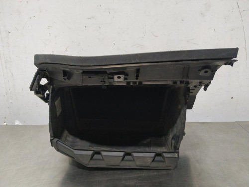  GUANTERA FORD FOCUS SPORTBREAK (CEW) 