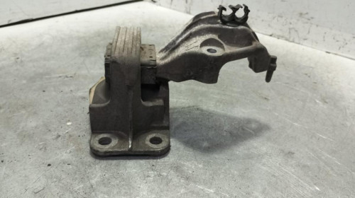 SOPORTE MOTOR DERECHO, , 