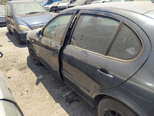  LUNA DELANTERA IZQUIERDA Seat LEON (1M1) 