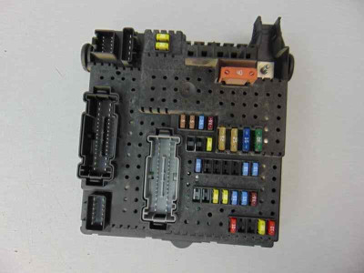 CAJA RELES / FUSIBLES, VOLVO, XC90