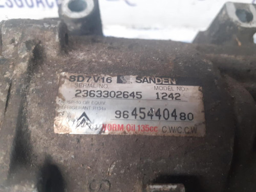  COMPRESOR AIRE ACONDICIONADO 