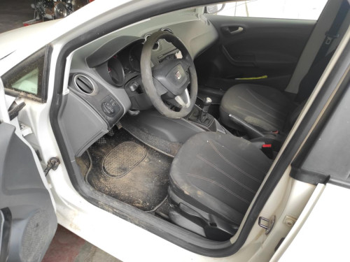 SEAT IBIZA BERLINA (6J5) — автомобиль-донор на запчасти 