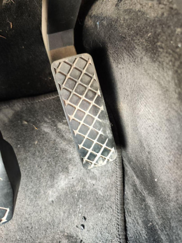 POTENCIOMETRO PEDAL Volkswagen PASSAT VARIANT (3B5) 