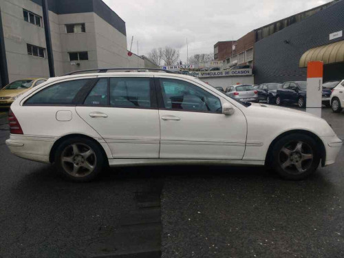  MERCEDES-BENZ CLASE C (BM 203) FAMILIAR 