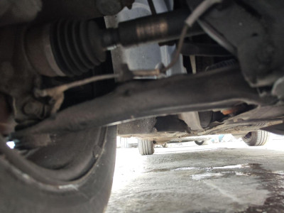 BRAZO SUSPENSION DELANTERO DERECHO