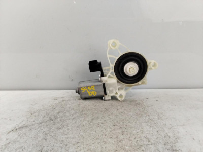 MOTOR ELEVALUNAS DELANTERO DERECHO