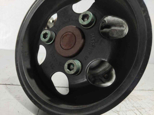 BOMBA DIRECCION Volkswagen PASSAT BERLINA (3B3) 