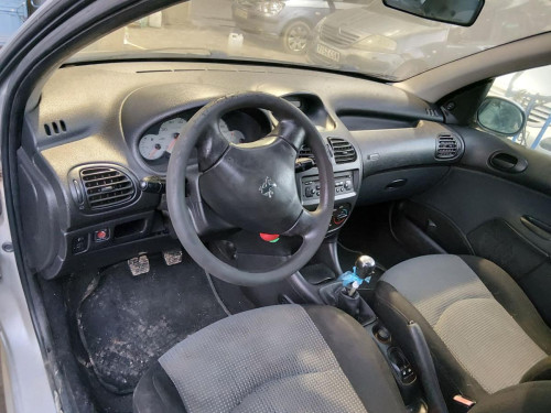 PEUGEOT 206 — автомобиль-донор на запчасти 