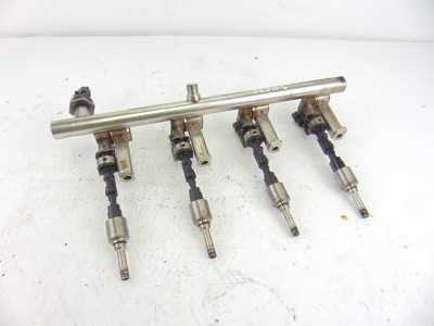 RAMPA INYECTORA, FORD, FOCUS BERLINA (CB8)