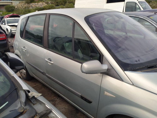  PUERTA TRASERA DERECHA RENAULT SCENIC II (JM) 