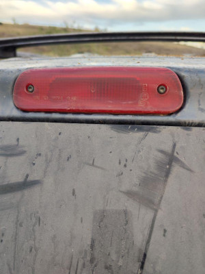 LUZ CENTRAL DE FRENO