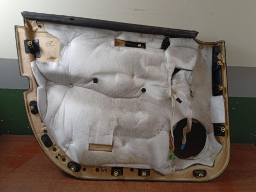 GUARNECIDO PUERTA DELANTERA DERECHA MERCEDES-BENZ CLASE ML (BM 164) 