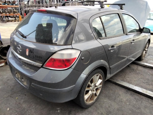  OPEL ASTRA H BERLINA 