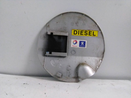  TAPA EXTERIOR COMBUSTIBLE PEUGEOT 308 