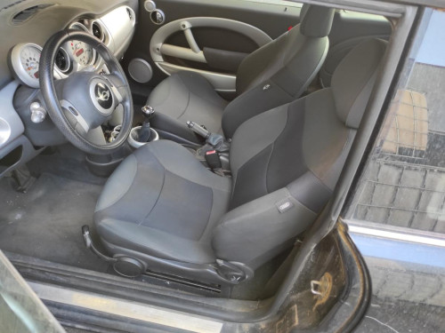 BMW MINI (R50,R53) — vehículo donante para recambios 