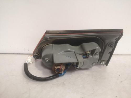PILOTO TRASERO IZQUIERDO INTERIOR LEXUS IS (DS2/IS2) 