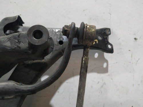  PUENTE DELANTERO TOYOTA COROLLA (E12) 